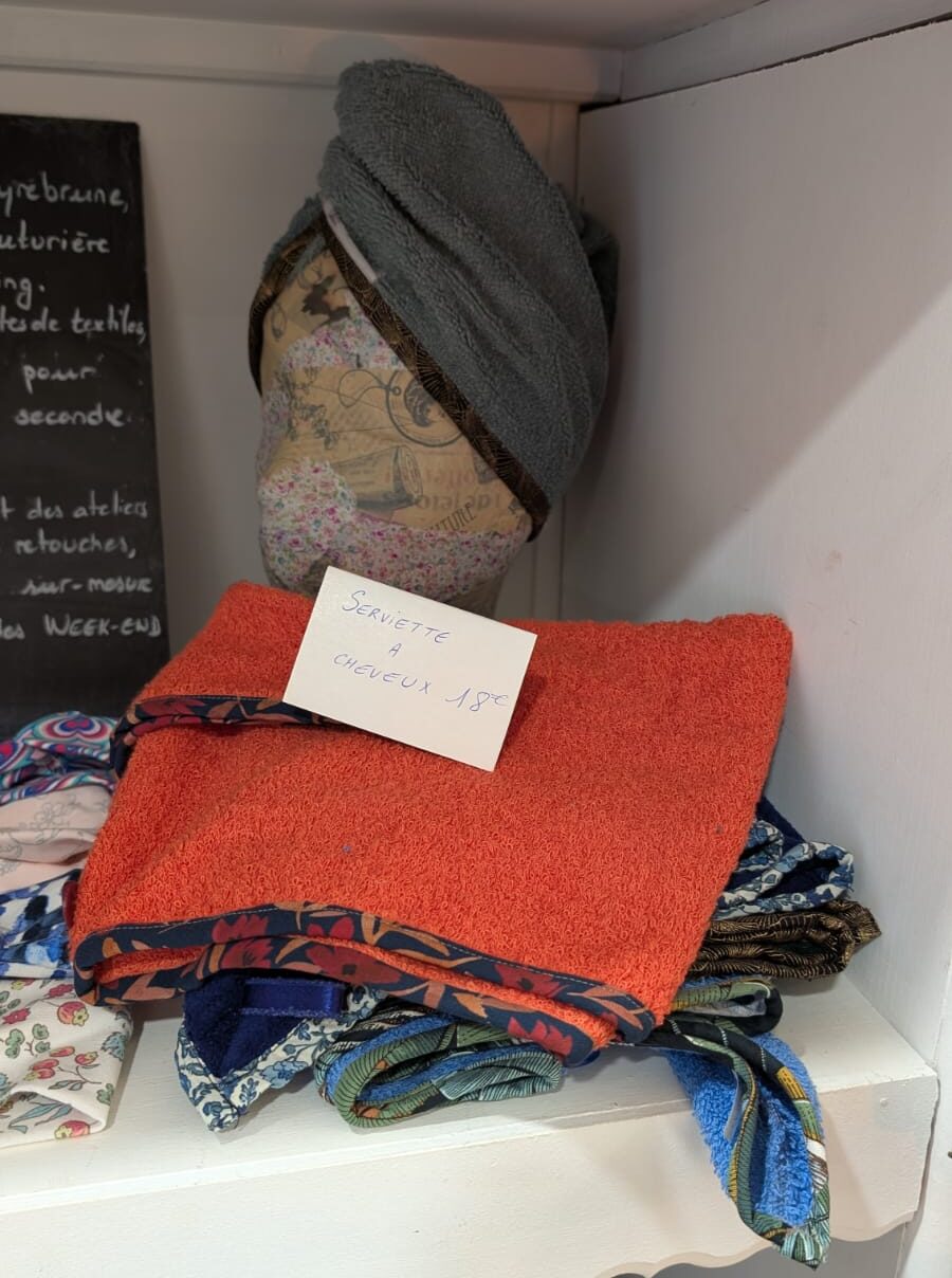 Des créations textile en tissus revalorisé de Johanne